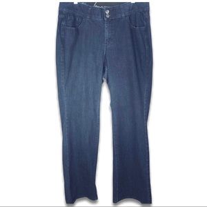Lane Bryant Dark Wash Flare Blue Jeans Plus 14